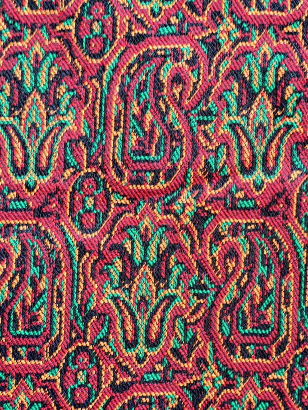 Unique Oval Termeh Tablecloth