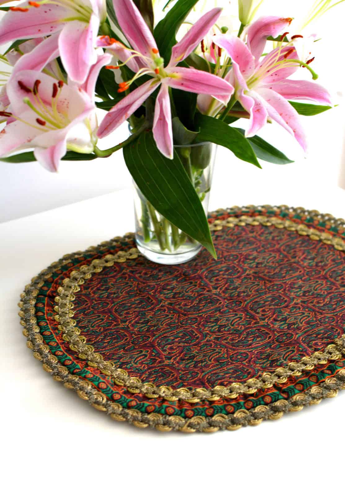 Unique Oval Termeh Tablecloth