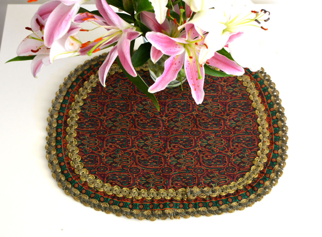Unique Oval Termeh Tablecloth