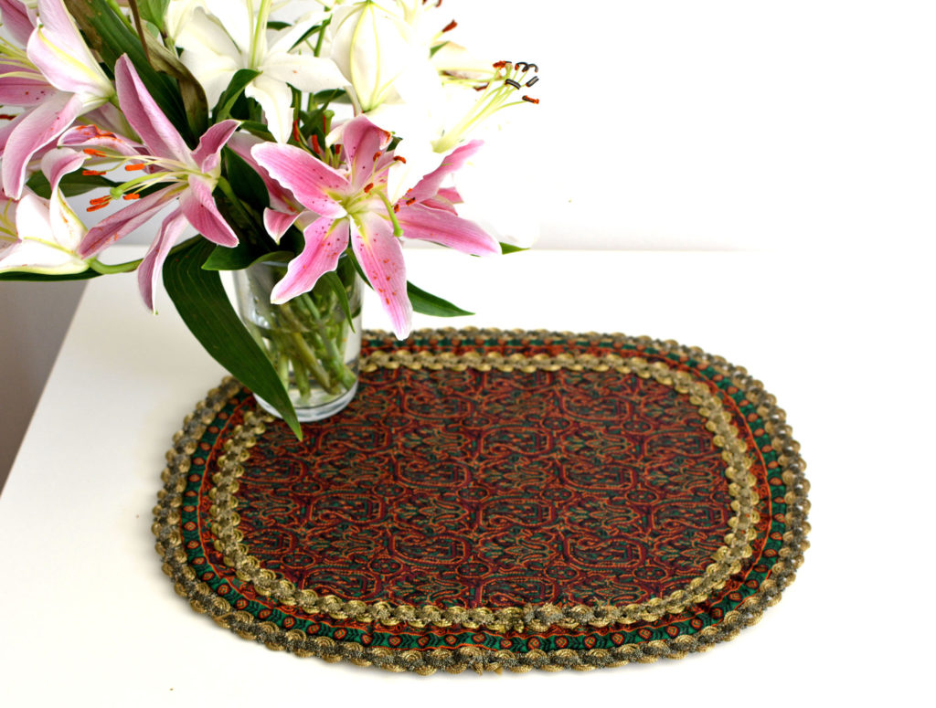 Unique Oval Termeh Tablecloth
