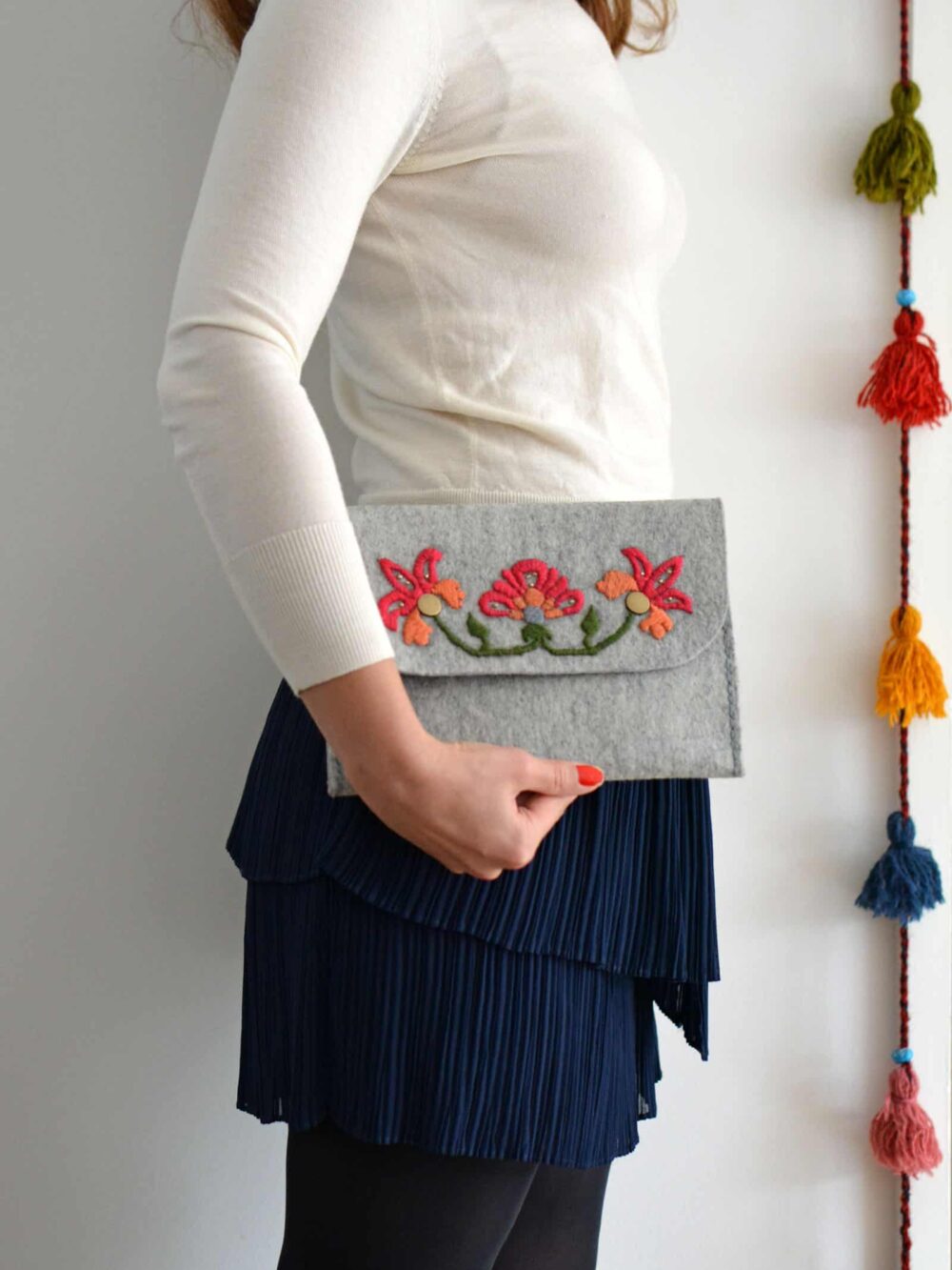 Embroidery Wool Felt Clutch Bag