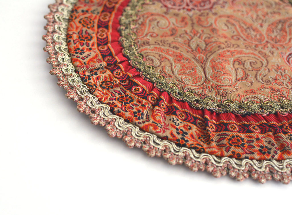 Cream And Red Termeh (Persian Fabric) Round Tablecloth