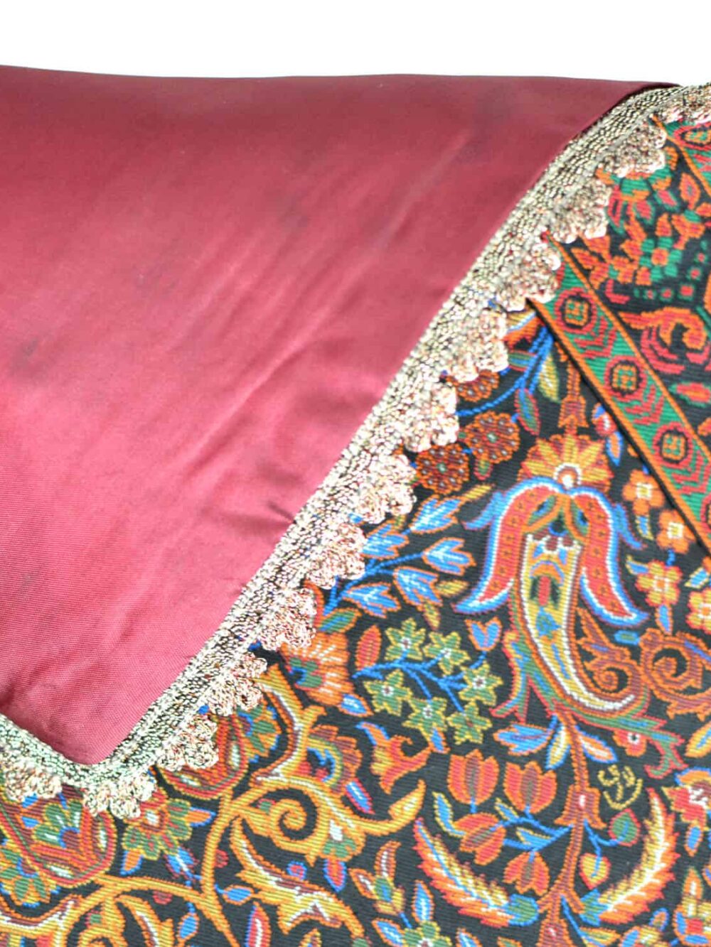 colourful tablecloth with the edge