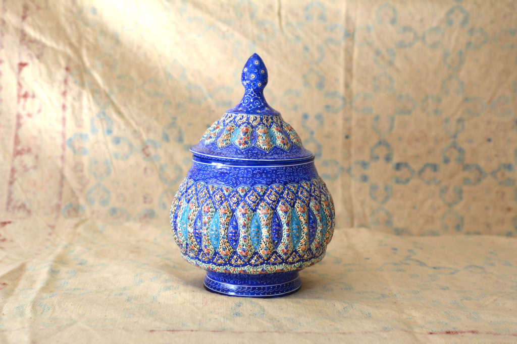 Hand-painted enamelled urn (MinaKari)