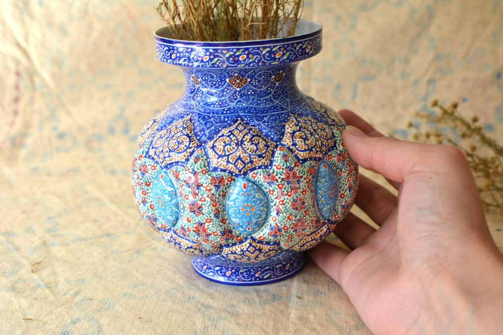 Hand-painted enamelled vase (MinaKari)