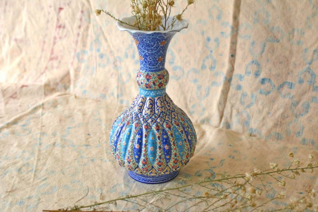 Hand-painted enamelled vase (MinaKari)