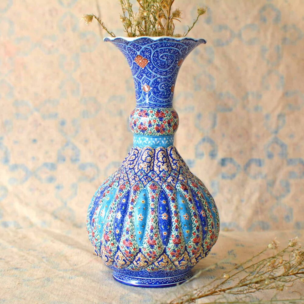 Hand-painted enamelled vase (MinaKari)