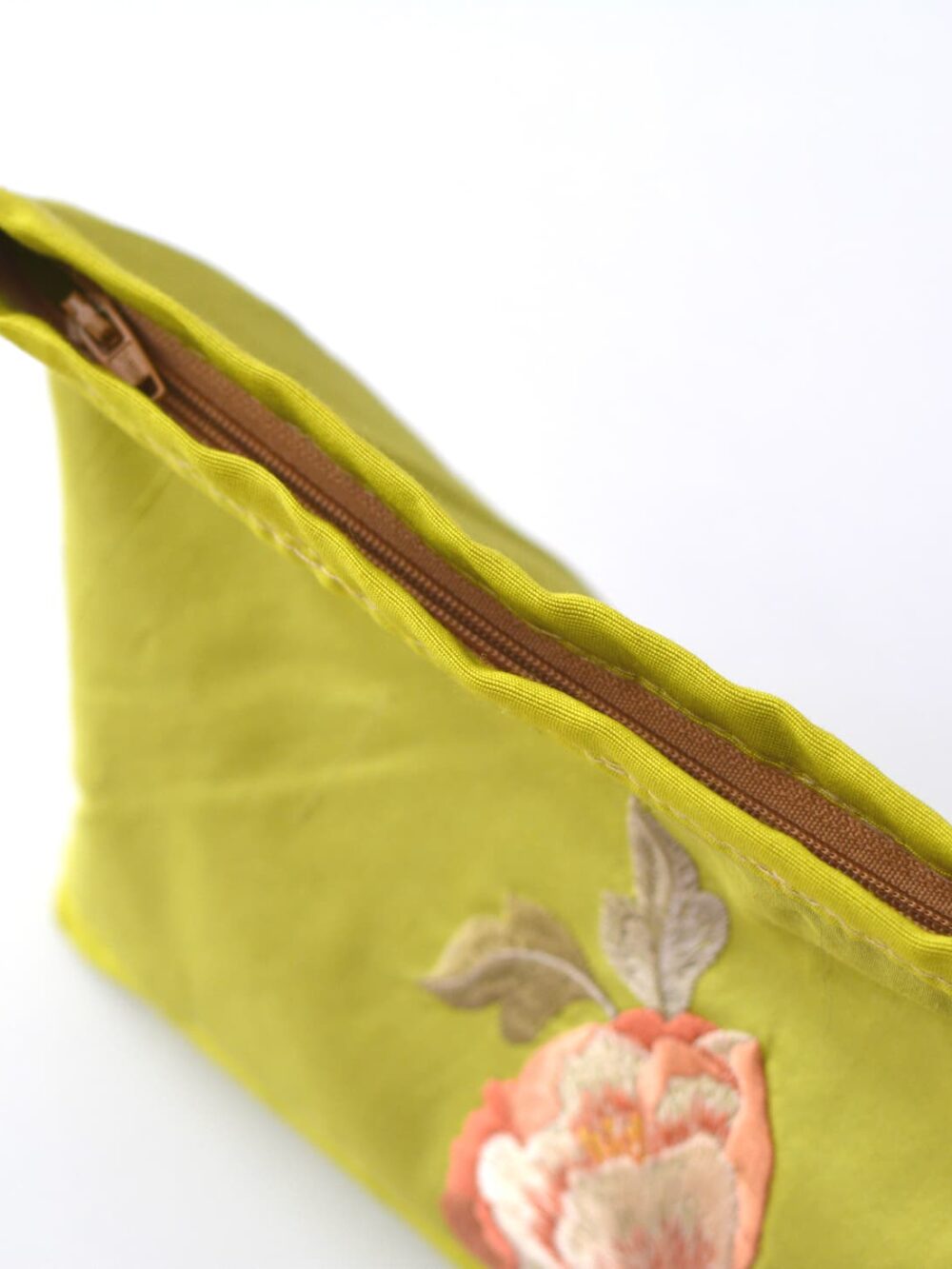 Vintage Japanese Embroidered Silk Pouch