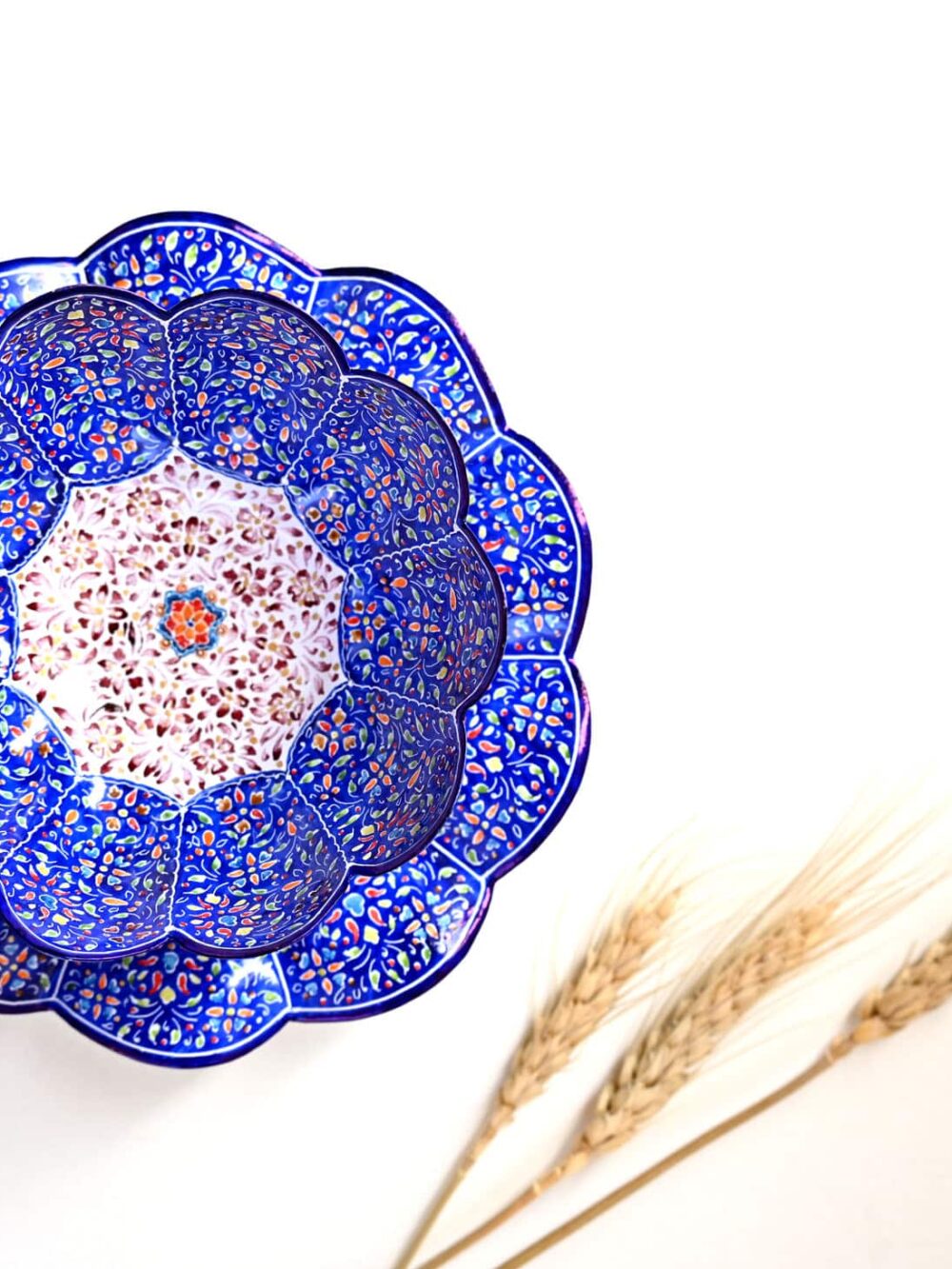 Bowl & plate Minakari with Gold Spots