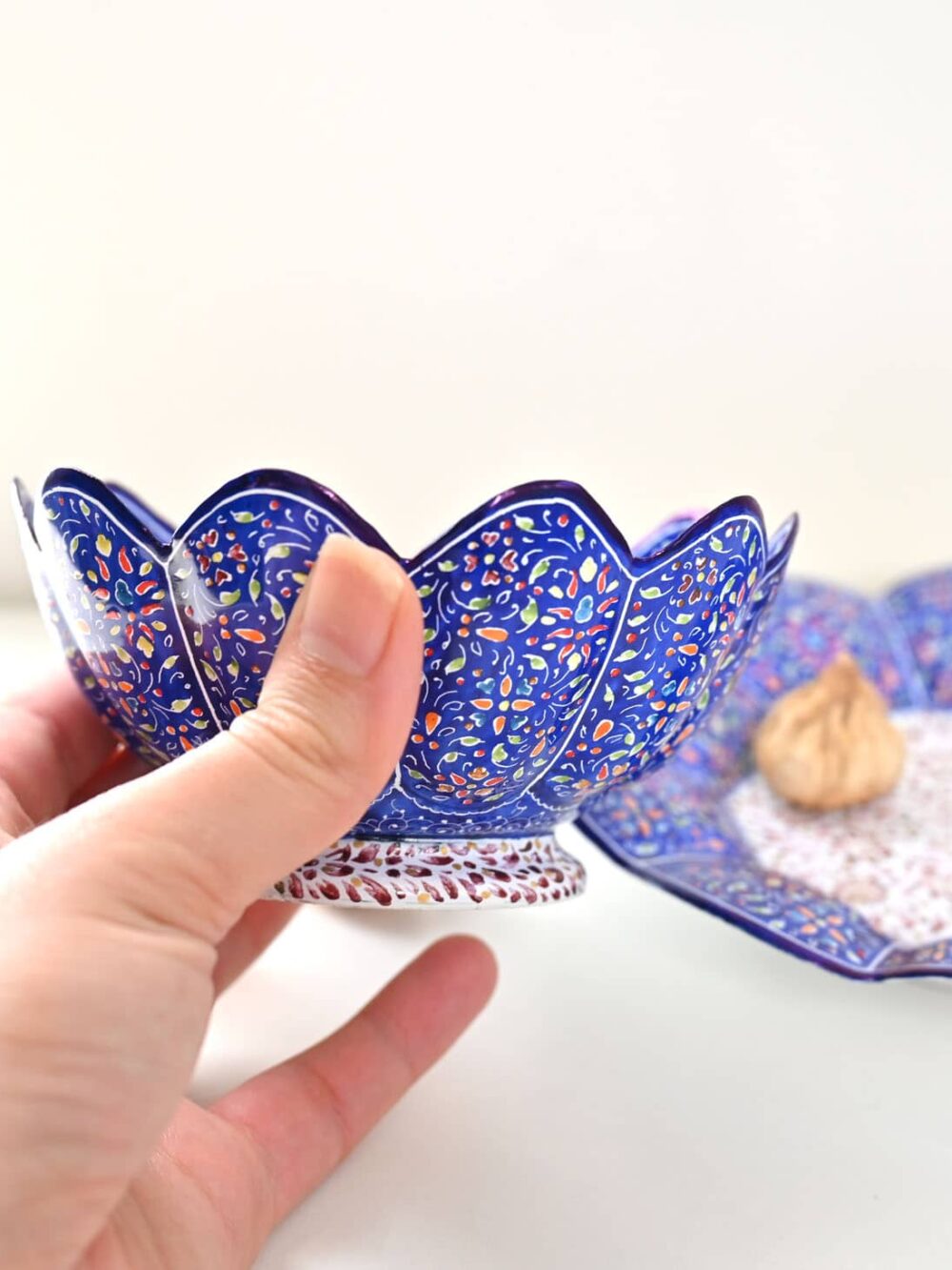 Bowl & plate Minakari with Gold Spots