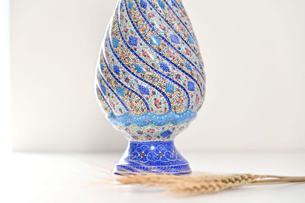 hand-painted Minakari copper vase