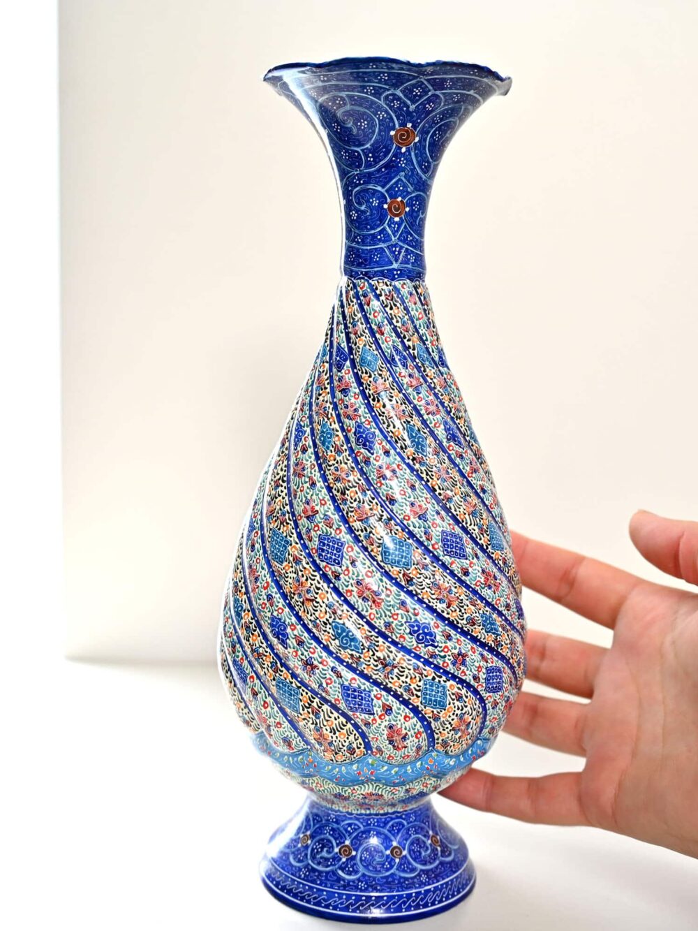 hand-painted Minakari copper vase