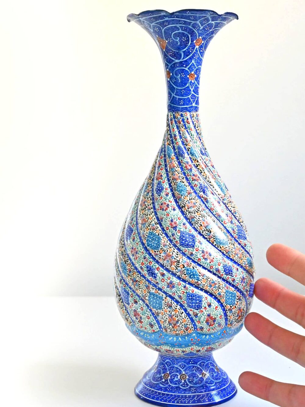 27 Cm Minakari Copper Vase