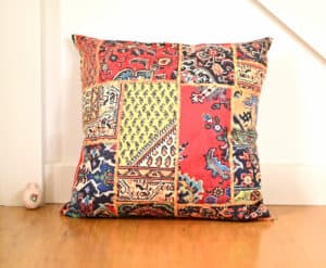 Pars Lacquer Red cushion