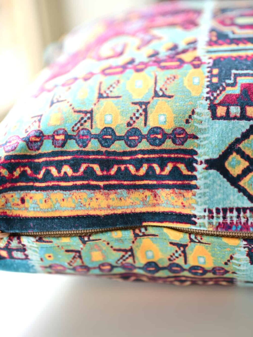 Pars turquoise blue cushion