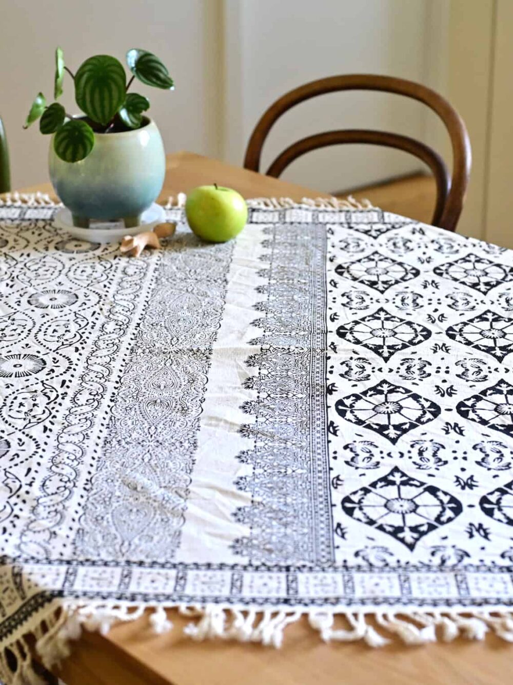 Lila100*100 Hand-Blocked Tablecloth