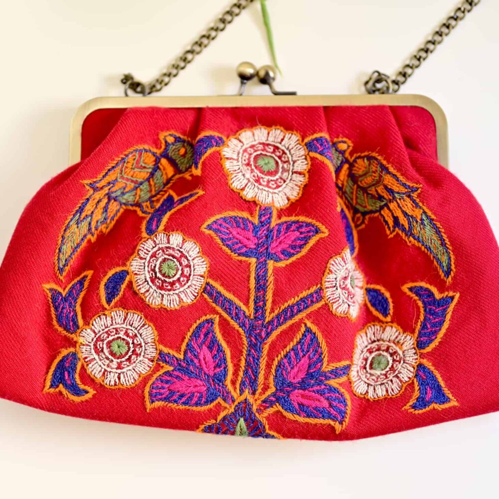 Red Embroidery (پته) clutch