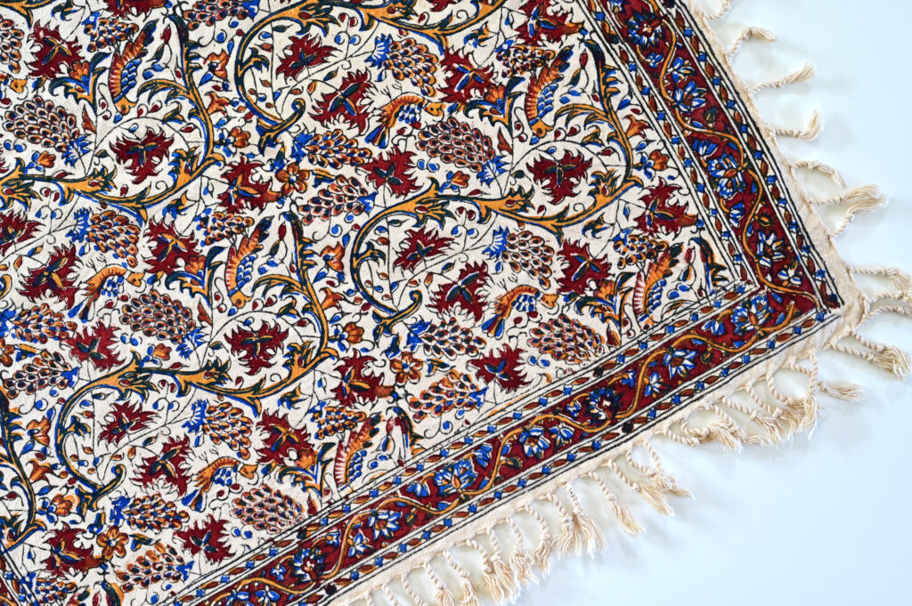 Eden Garden Tablecloth (قلمکار)