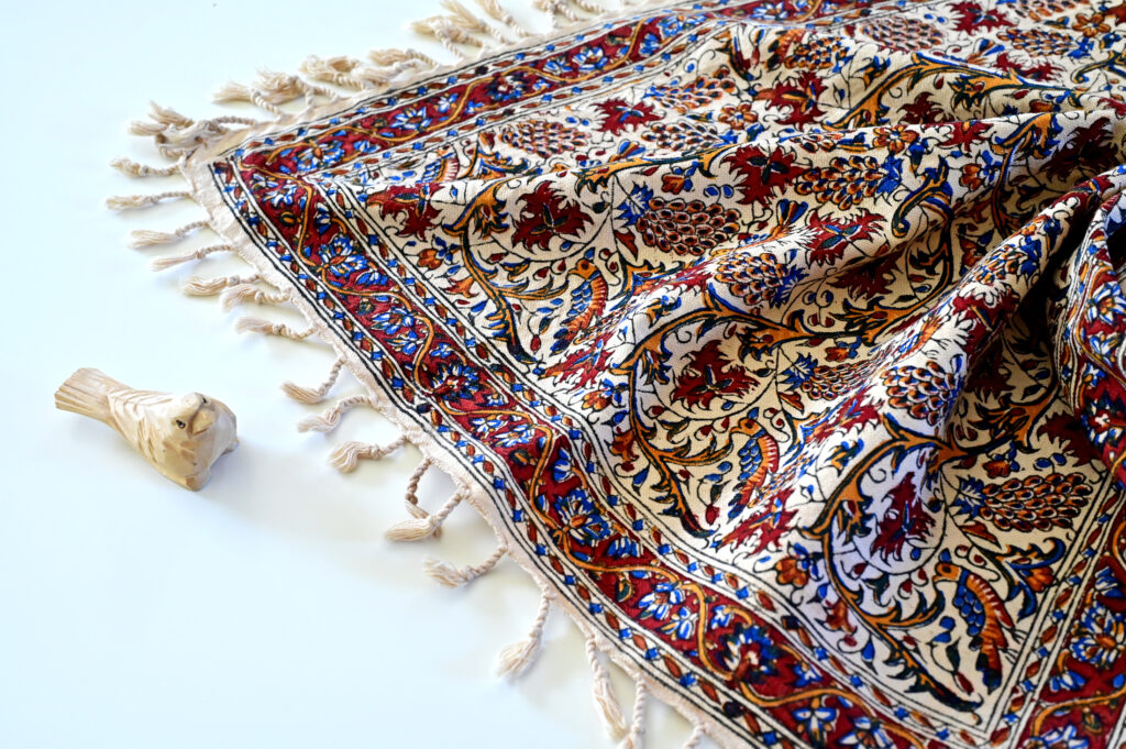 Eden Garden Tablecloth (قلمکار)