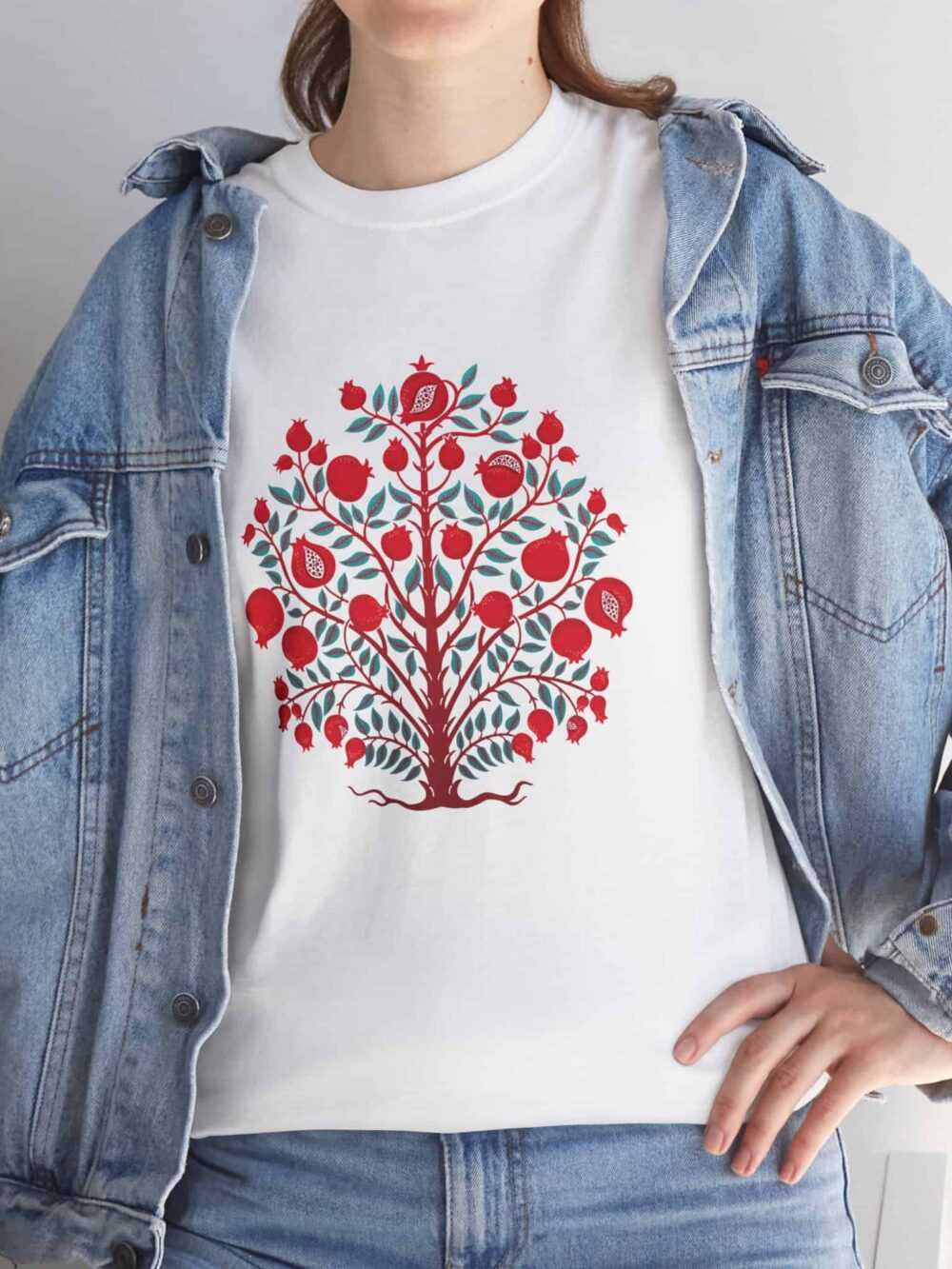 Yalda Tree Unisex Tee