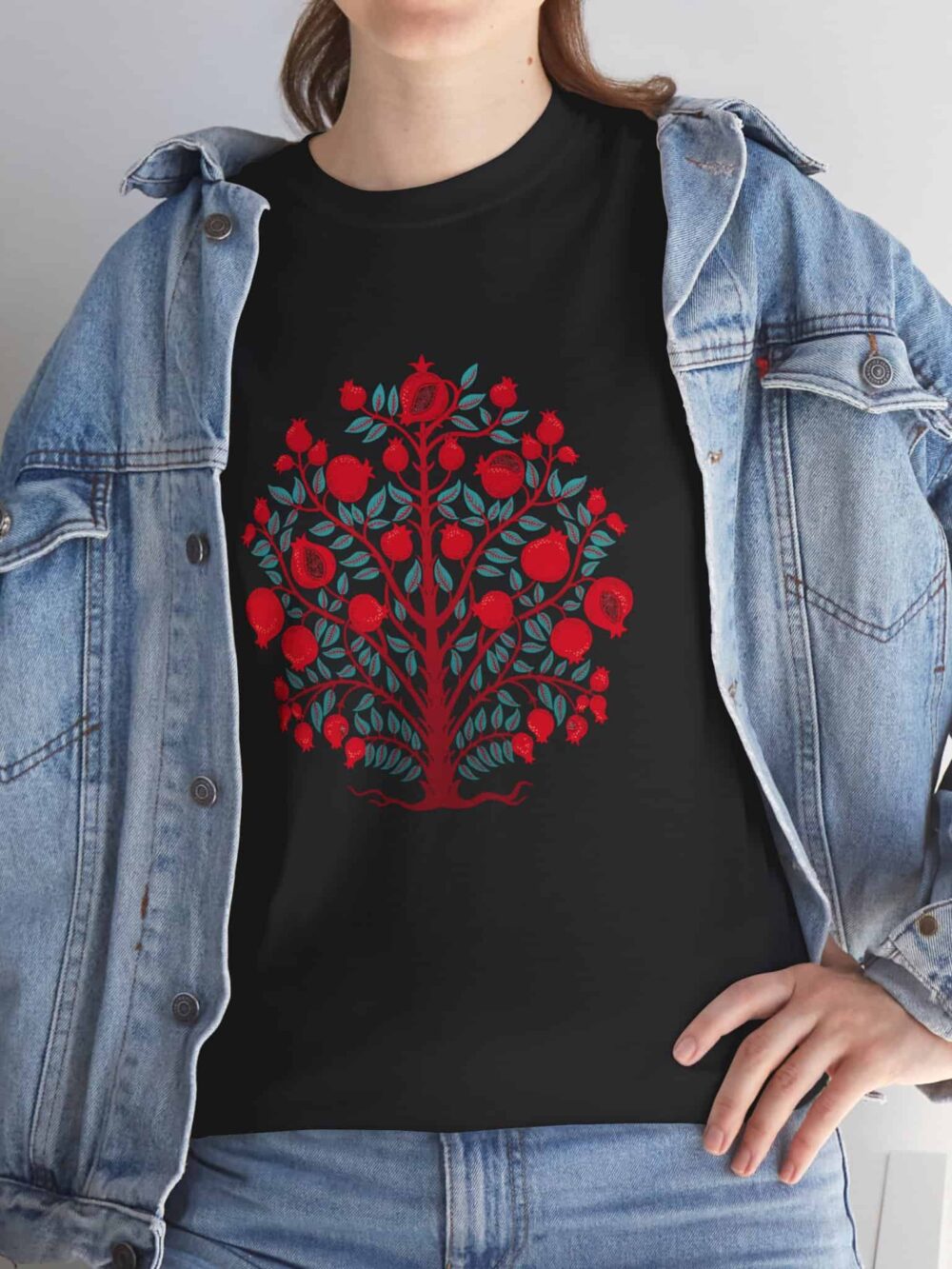 Yalda Tree Unisex Tee