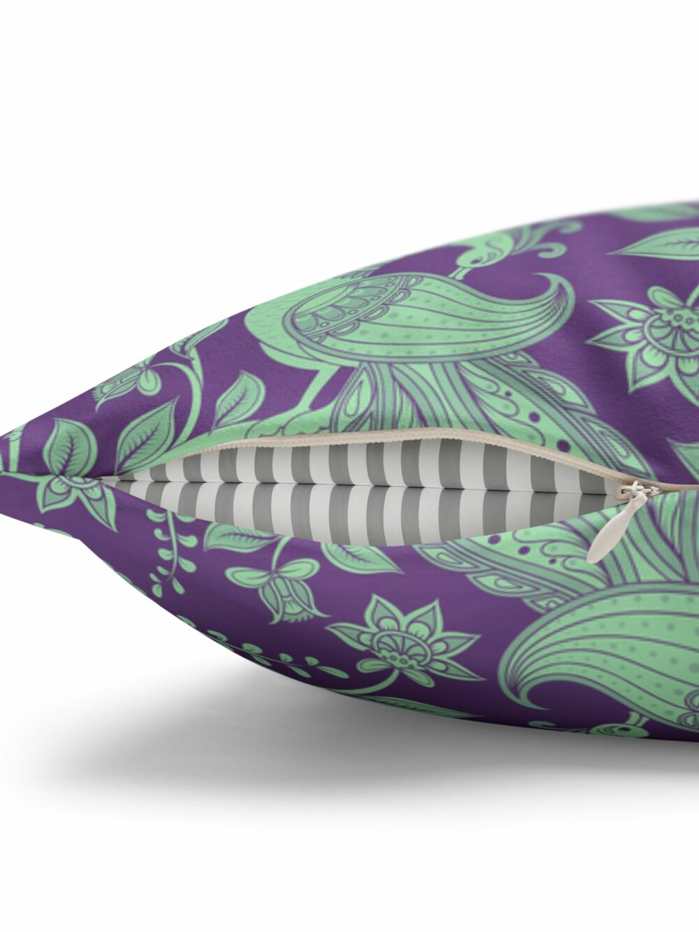 Cushion Cover Peacock Paisley
