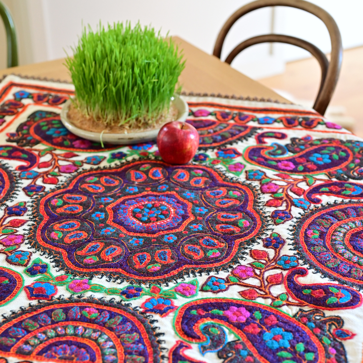 Hand-Embroidered Pateh (پته دوزی) Tablecloth 89×89 cm