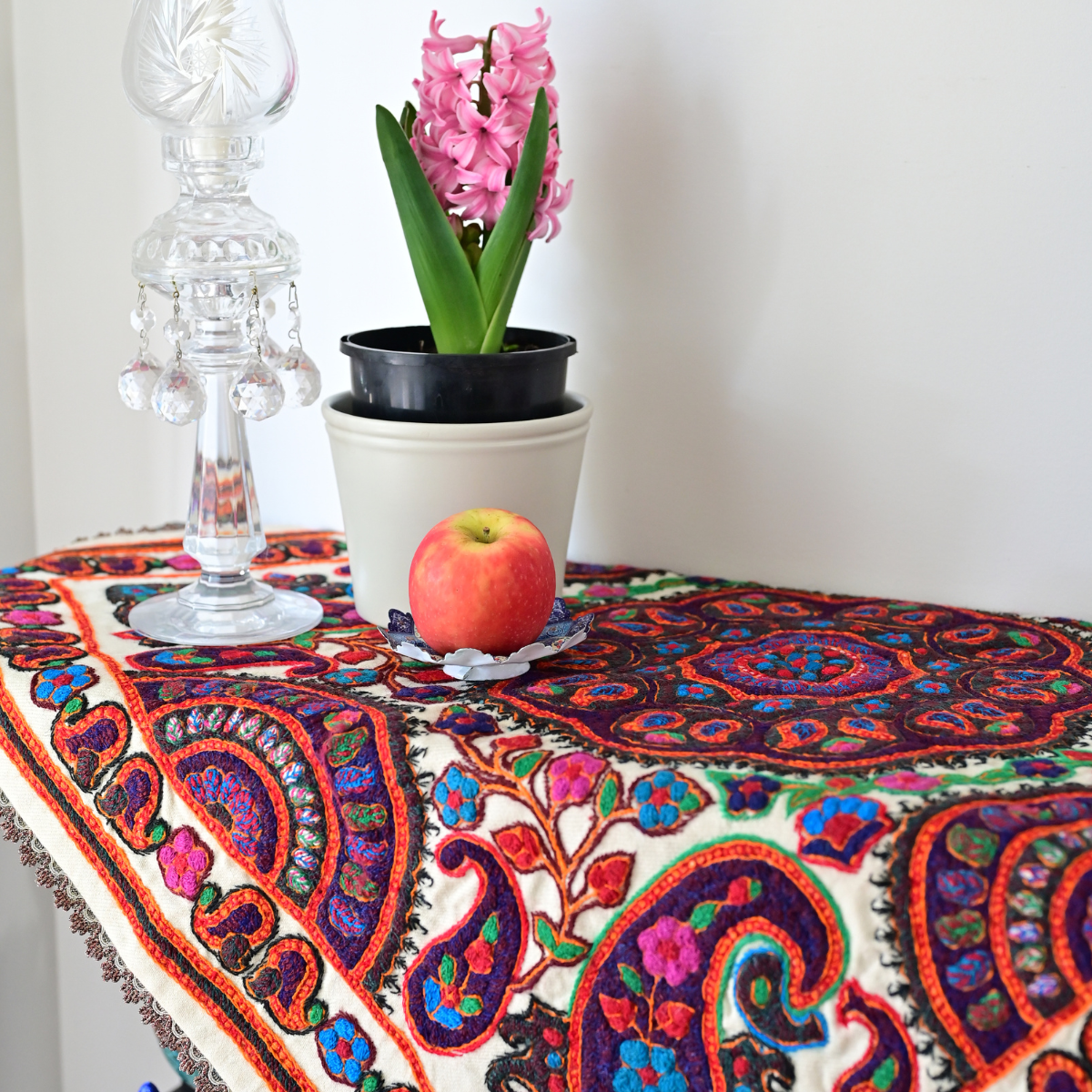 Hand-Embroidered Pateh (پته دوزی) Tablecloth 89×89 cm