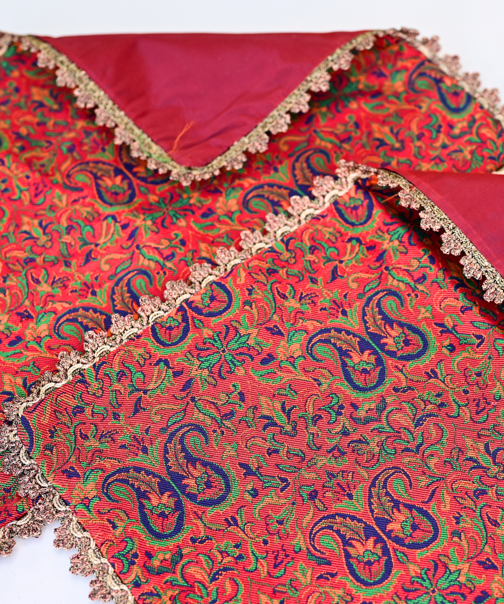 Luxury Persian Termeh Tablecloth – Elegant Home Décor
